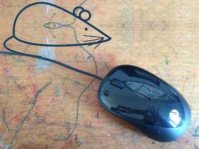 ob be6e56 souris mulot dessin pc