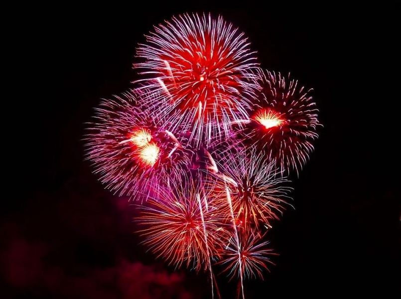 564723-feu-d-artifice-du-14-juillet-2020-a-cachan-94