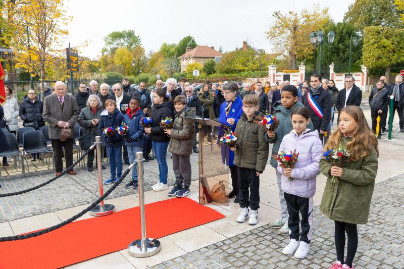 2023-11-11-Ceremonie-de-commemoration-web-site-2563