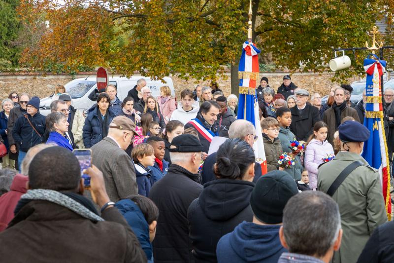 2023-11-11-Ceremonie-de-commemoration-web-site-2590