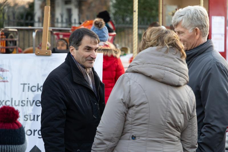 2023-12-02-Marche-de-Noel-web-5723