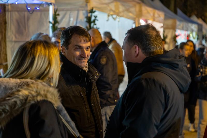 2023-12-02-Marche-de-Noel-web-5895