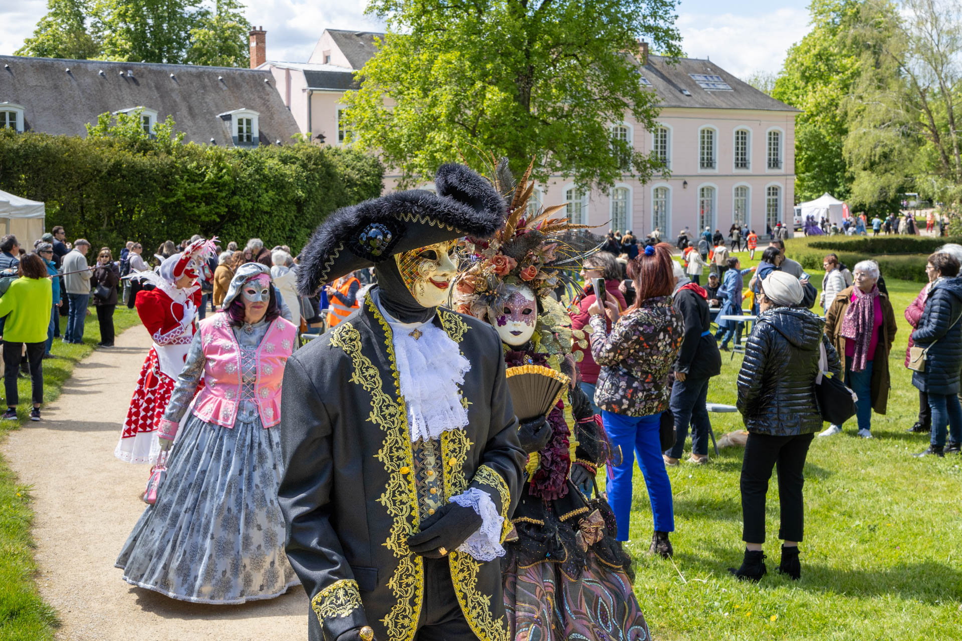 2024-04-28-Costumes-extraordinaires-site-web-0948