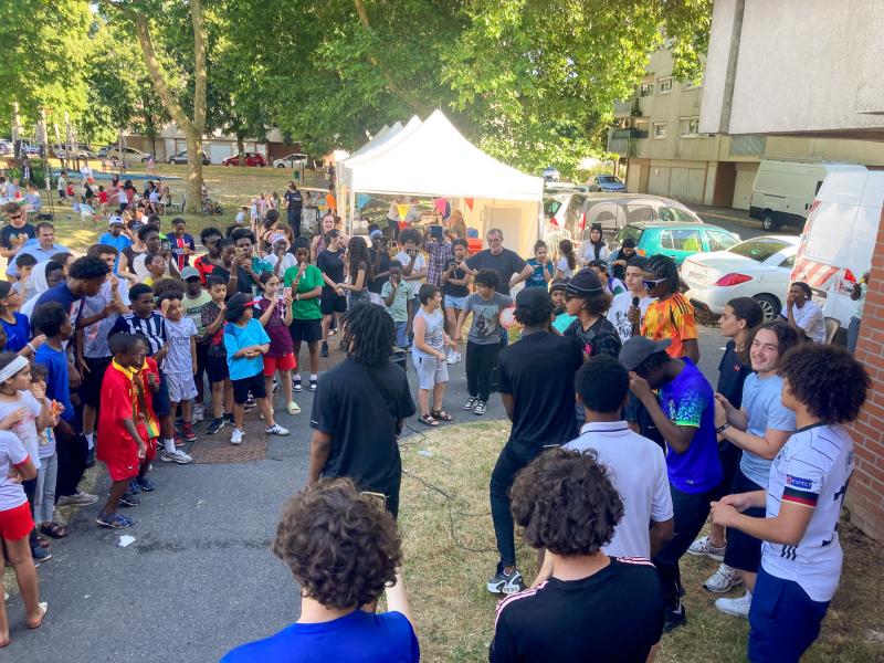 2025-06-28-Fete-a-Gerville-web-selec-8286