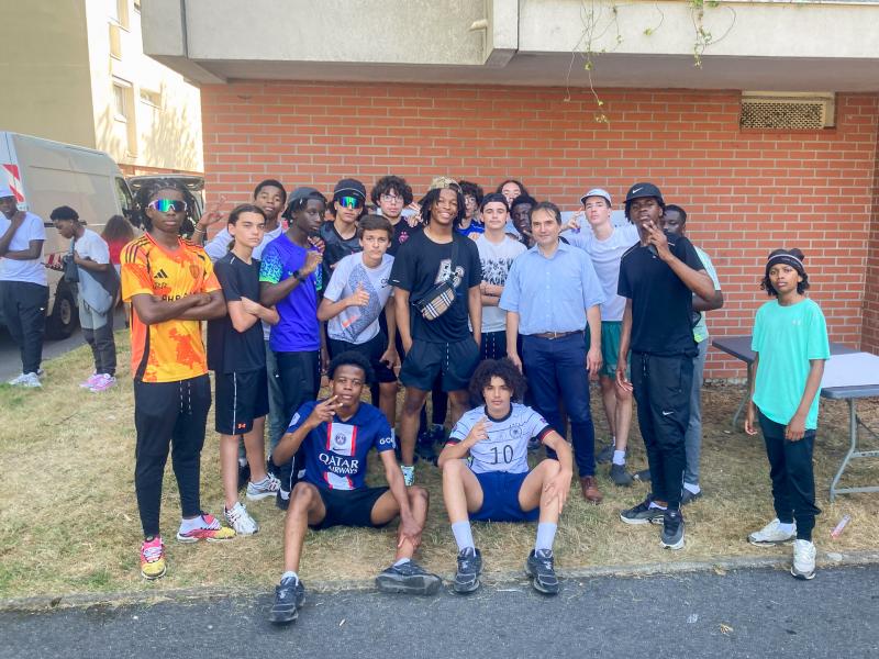 2025-06-28-Fete-a-Gerville-web-selec-8302
