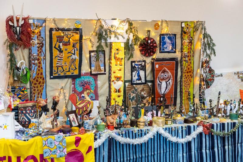 2025-12-06-07-marche-de-Noel-web-9562