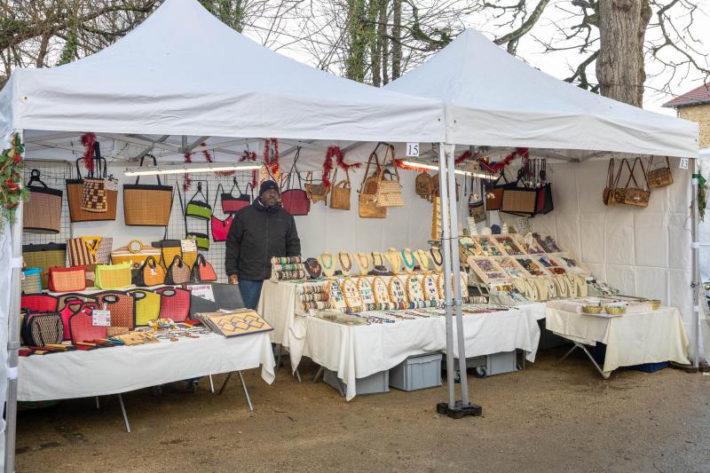 2025-12-06-07-marche-de-Noel-web-9676