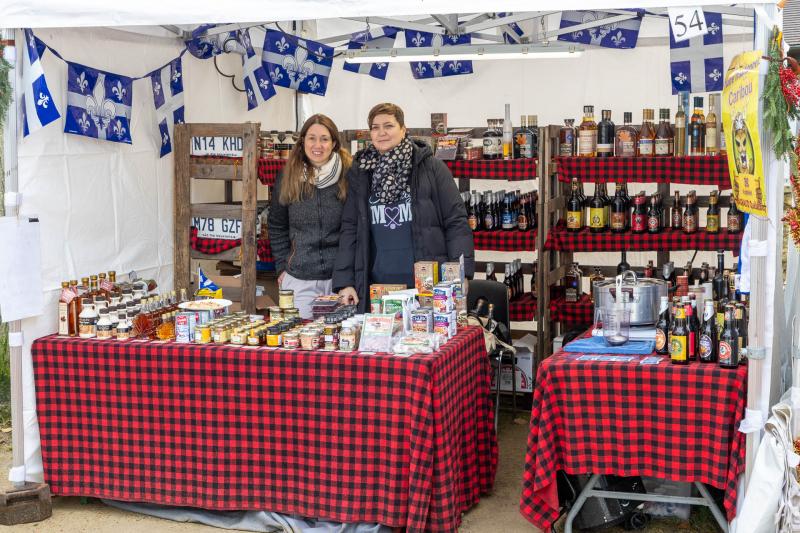 2025-12-06-07-marche-de-Noel-web-9826