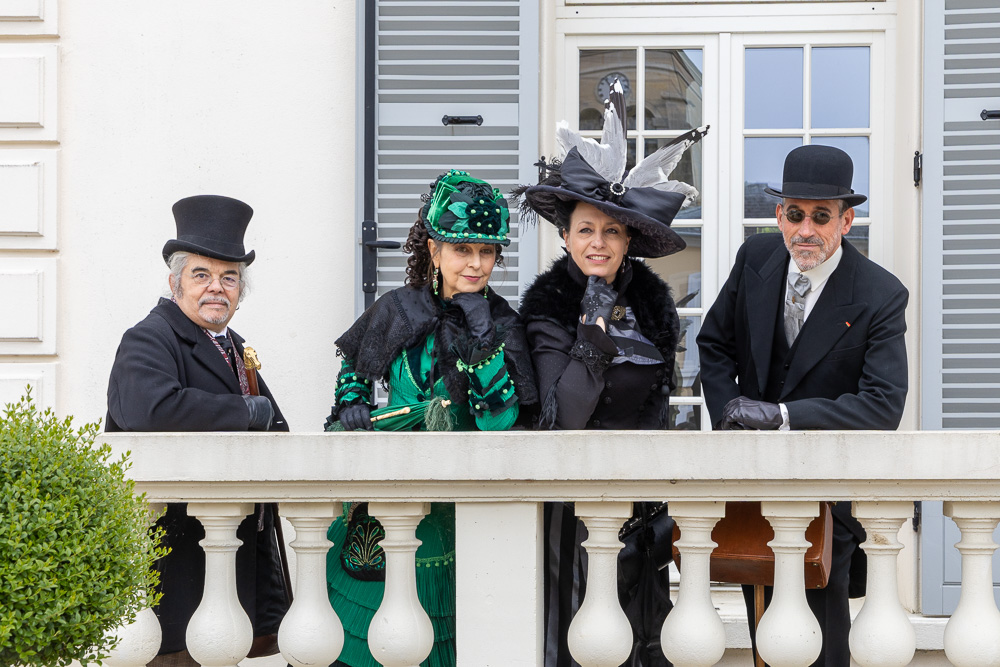 2026-04-12-balades-des-costumes-extraordinaires-mairie-site-8911